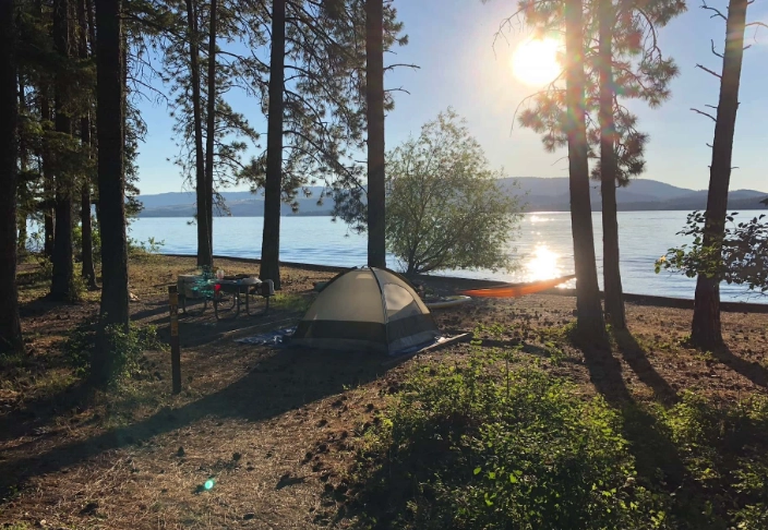 Lake camping sites