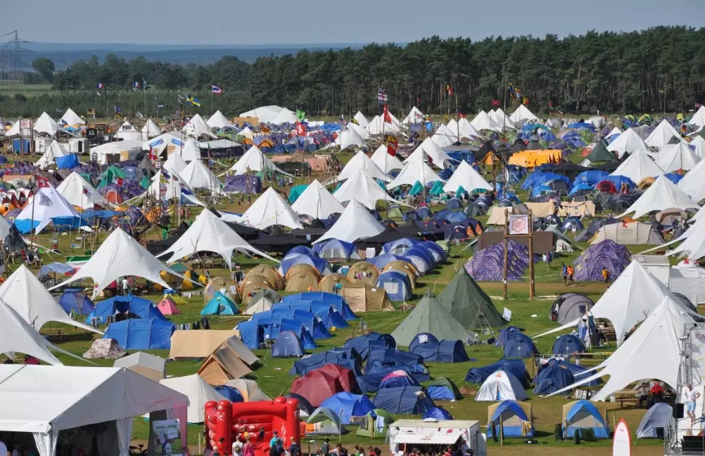 family camping events