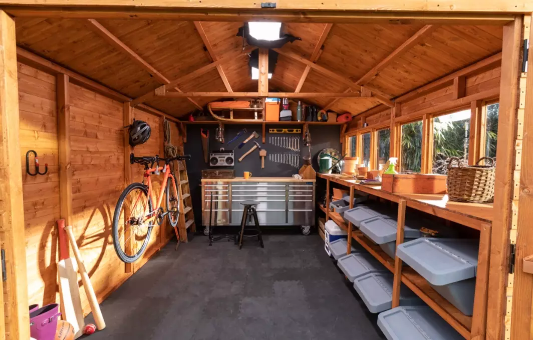 how to run a camping workshop