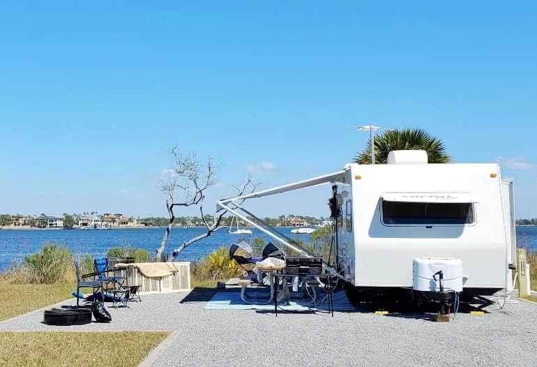 best campgrounds in Florida