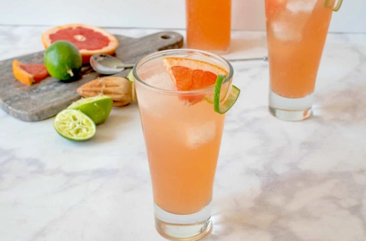 portable cocktail kit