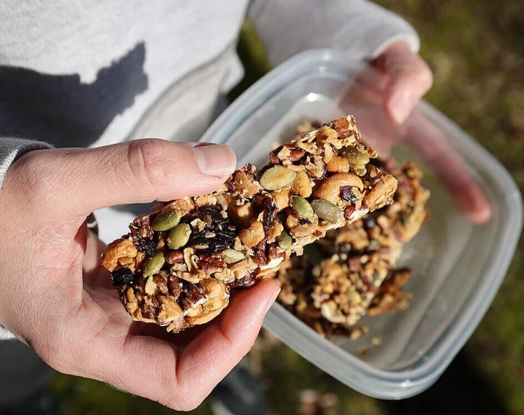 healthy camping snacks